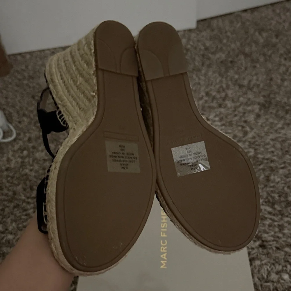 Marc Fisher Black and Tan Wedge Sandals - Picture 3 of 4